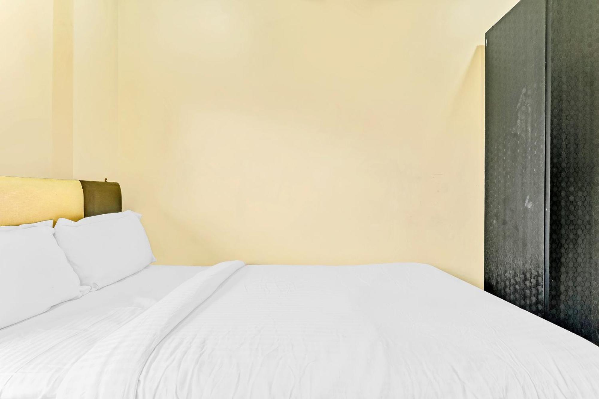 Hotel Oyo Prakash Landmark Varanasi